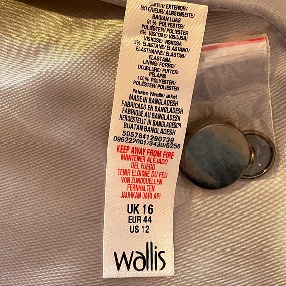 Wallis Black Funnel Neck Smart Coat EUC Size 16 - Picture 5 of 6